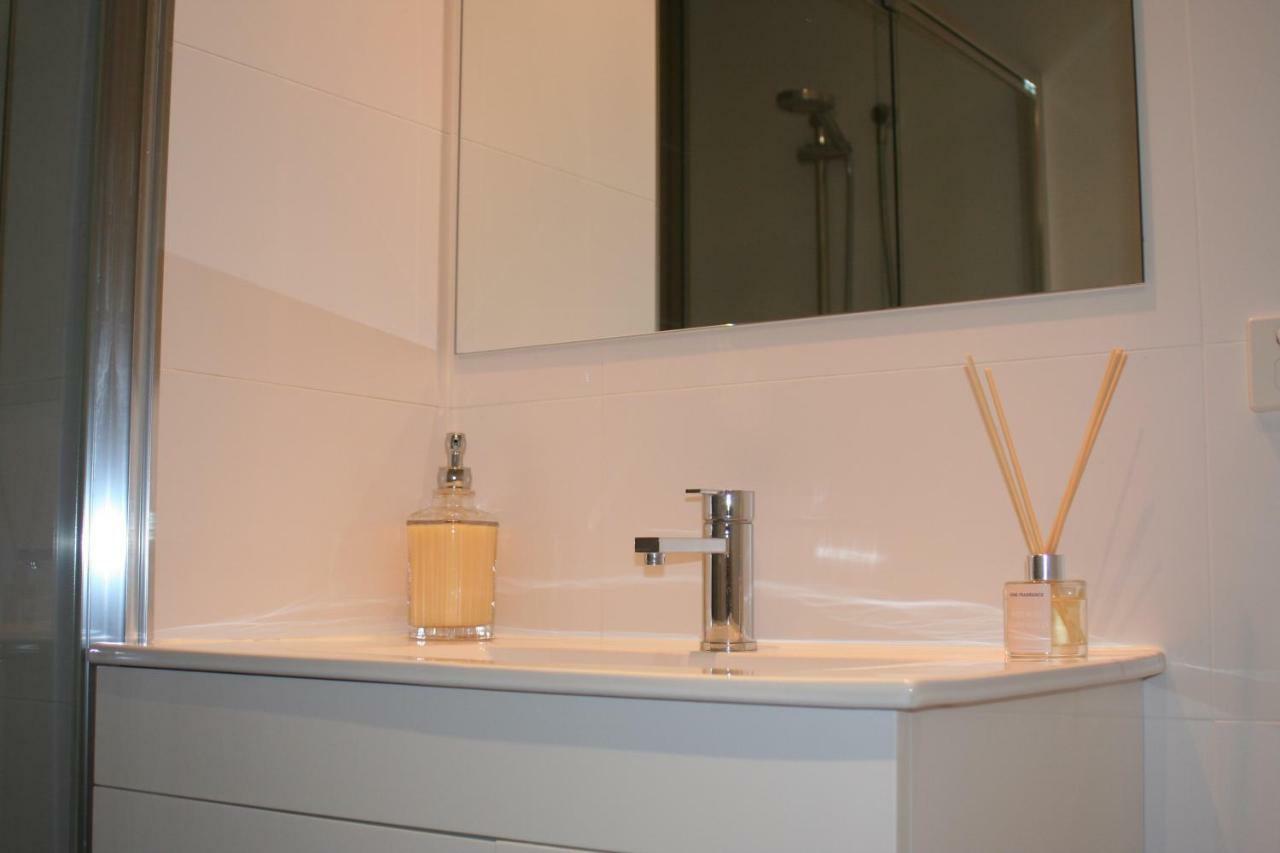 Envy 30 Luxe 1 Bedroom Executive Apartment In The Heart Of Braddon Wine Wifi Secure Parking Canberra Exterior photo
