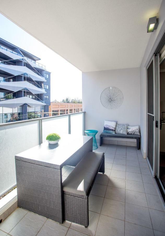 Envy 30 Luxe 1 Bedroom Executive Apartment In The Heart Of Braddon Wine Wifi Secure Parking Canberra Exterior photo